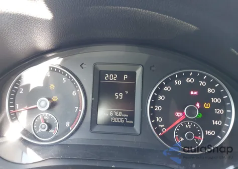 2010 Volkswagen Jetta S from USA, damaged, VIN 3VWJX7AJ2AM015269